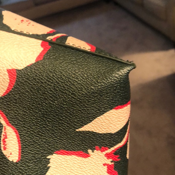 Tory Burch Kerrington Floral print tote - Picture 6 of 14